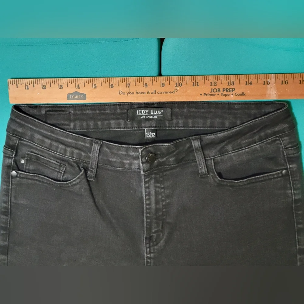 Judy Blue Skinny Mid Rise Jeans Black Size 32 - Picture 4 of 7